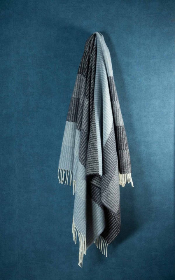 Wool throw Linea Orion