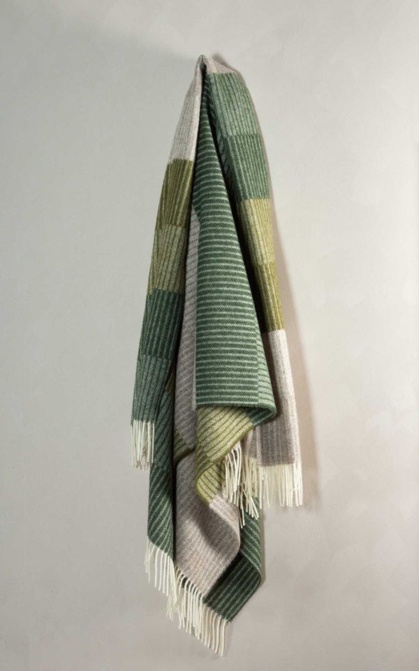 Wool throw Linea 4leaf