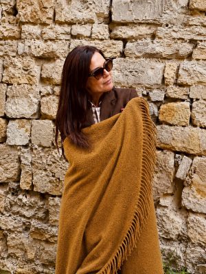 Bouclé plaid PARIS mosterd